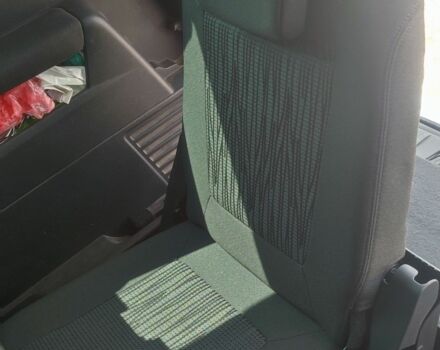 Сірий Пежо 5008, об'ємом двигуна 1.6 л та пробігом 320 тис. км за 8100 $, фото 13 на Automoto.ua