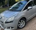 Серый Пежо 5008, объемом двигателя 1.6 л и пробегом 192 тыс. км за 8450 $, фото 3 на Automoto.ua