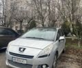 Серый Пежо 5008, объемом двигателя 1.6 л и пробегом 250 тыс. км за 7000 $, фото 2 на Automoto.ua