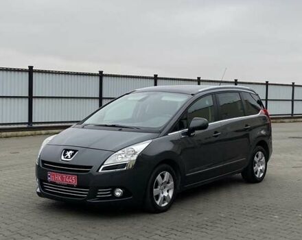Серый Пежо 5008, объемом двигателя 1.6 л и пробегом 189 тыс. км за 8200 $, фото 2 на Automoto.ua