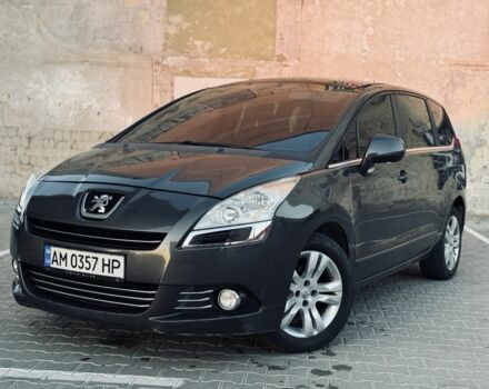 Сірий Пежо 5008, об'ємом двигуна 1.6 л та пробігом 305 тис. км за 7200 $, фото 1 на Automoto.ua