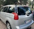 Серый Пежо 5008, объемом двигателя 1.6 л и пробегом 192 тыс. км за 8450 $, фото 2 на Automoto.ua