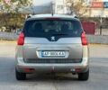 Серый Пежо 5008, объемом двигателя 1.6 л и пробегом 264 тыс. км за 8700 $, фото 5 на Automoto.ua