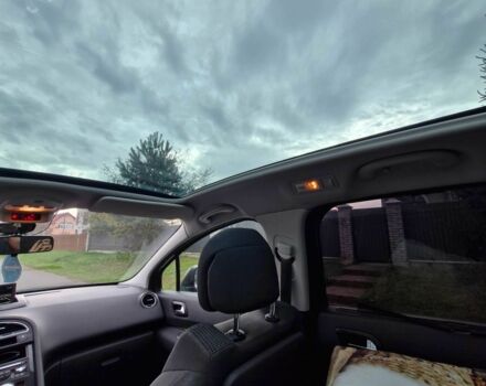 Сірий Пежо 5008, об'ємом двигуна 1.6 л та пробігом 192 тис. км за 9100 $, фото 14 на Automoto.ua