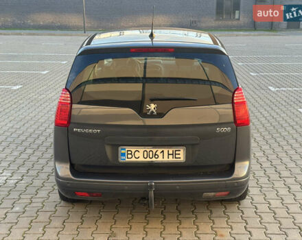 Сірий Пежо 5008, об'ємом двигуна 1.6 л та пробігом 269 тис. км за 7700 $, фото 12 на Automoto.ua