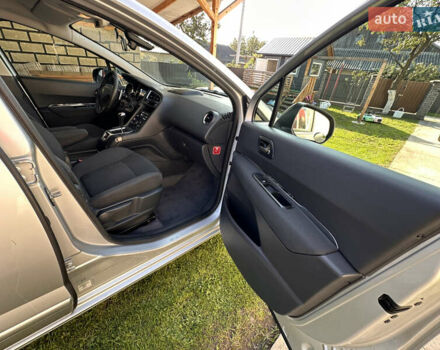 Сірий Пежо 5008, об'ємом двигуна 0 л та пробігом 264 тис. км за 9400 $, фото 5 на Automoto.ua