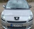 Серый Пежо 5008, объемом двигателя 1.6 л и пробегом 217 тыс. км за 9500 $, фото 8 на Automoto.ua