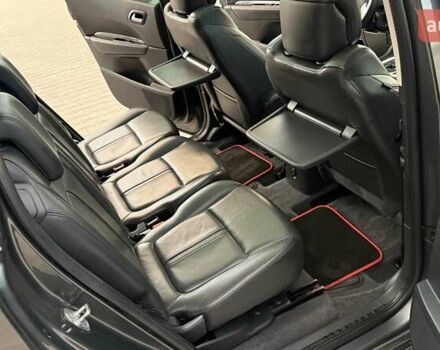 Серый Пежо 5008, объемом двигателя 2 л и пробегом 211 тыс. км за 10699 $, фото 26 на Automoto.ua