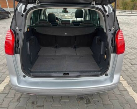 Сірий Пежо 5008, об'ємом двигуна 1.6 л та пробігом 268 тис. км за 7500 $, фото 15 на Automoto.ua