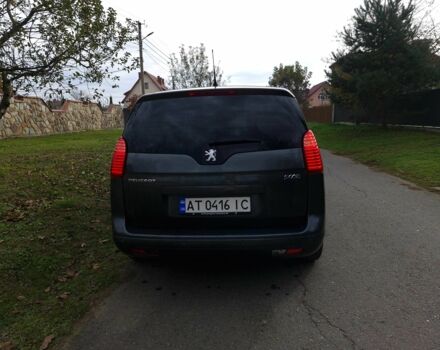 Сірий Пежо 5008, об'ємом двигуна 1.6 л та пробігом 192 тис. км за 9100 $, фото 2 на Automoto.ua