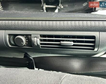 Серый Пежо 5008, объемом двигателя 1.6 л и пробегом 254 тыс. км за 7000 $, фото 23 на Automoto.ua