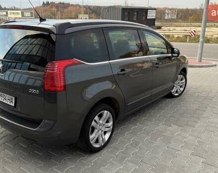 Серый Пежо 5008, объемом двигателя 2 л и пробегом 211 тыс. км за 10699 $, фото 8 на Automoto.ua