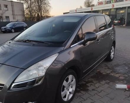 Сірий Пежо 5008, об'ємом двигуна 1.6 л та пробігом 256 тис. км за 8300 $, фото 1 на Automoto.ua
