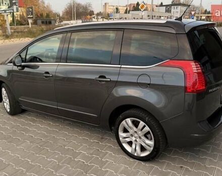 Серый Пежо 5008, объемом двигателя 2 л и пробегом 211 тыс. км за 10699 $, фото 5 на Automoto.ua