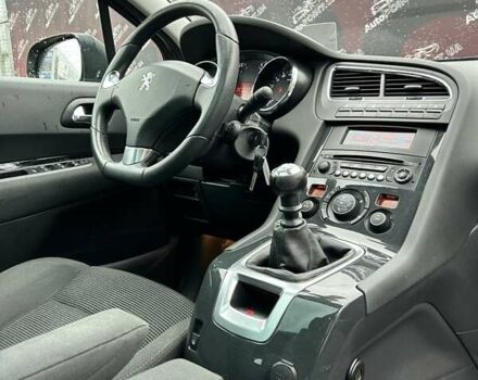Серый Пежо 5008, объемом двигателя 1.6 л и пробегом 254 тыс. км за 7000 $, фото 31 на Automoto.ua