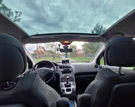 Сірий Пежо 5008, об'ємом двигуна 1.6 л та пробігом 192 тис. км за 9100 $, фото 11 на Automoto.ua