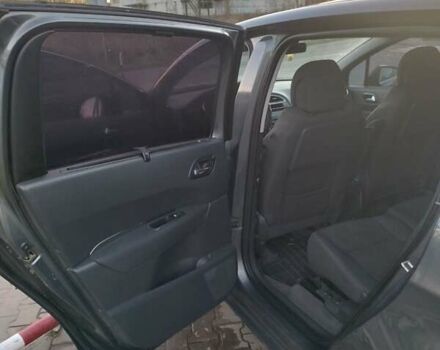 Сірий Пежо 5008, об'ємом двигуна 1.6 л та пробігом 256 тис. км за 8300 $, фото 13 на Automoto.ua