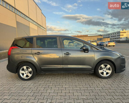 Сірий Пежо 5008, об'ємом двигуна 1.6 л та пробігом 269 тис. км за 7700 $, фото 9 на Automoto.ua