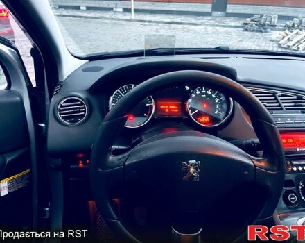 Сірий Пежо 5008, об'ємом двигуна 1.6 л та пробігом 268 тис. км за 9500 $, фото 12 на Automoto.ua