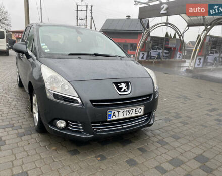 Серый Пежо 5008, объемом двигателя 1.6 л и пробегом 272 тыс. км за 7800 $, фото 7 на Automoto.ua
