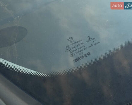 Сірий Пежо 5008, об'ємом двигуна 1.6 л та пробігом 269 тис. км за 7700 $, фото 18 на Automoto.ua