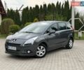 Серый Пежо 5008, объемом двигателя 1.6 л и пробегом 251 тыс. км за 7800 $, фото 8 на Automoto.ua