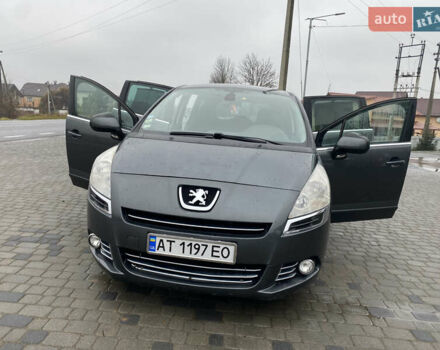 Серый Пежо 5008, объемом двигателя 1.6 л и пробегом 272 тыс. км за 7800 $, фото 14 на Automoto.ua