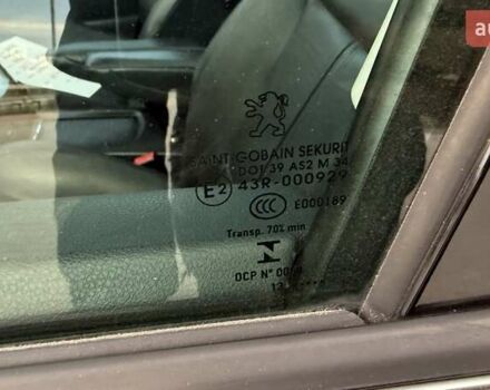 Серый Пежо 5008, объемом двигателя 2 л и пробегом 211 тыс. км за 10699 $, фото 15 на Automoto.ua