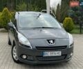 Серый Пежо 5008, объемом двигателя 1.6 л и пробегом 251 тыс. км за 7800 $, фото 1 на Automoto.ua