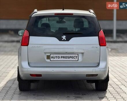 Серый Пежо 5008, объемом двигателя 1.6 л и пробегом 269 тыс. км за 7500 $, фото 16 на Automoto.ua