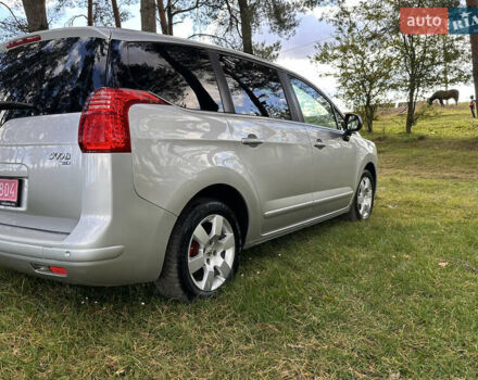 Сірий Пежо 5008, об'ємом двигуна 0 л та пробігом 264 тис. км за 9400 $, фото 44 на Automoto.ua
