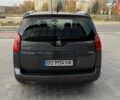 Серый Пежо 5008, объемом двигателя 2 л и пробегом 211 тыс. км за 10699 $, фото 7 на Automoto.ua