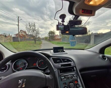 Сірий Пежо 5008, об'ємом двигуна 1.6 л та пробігом 192 тис. км за 9100 $, фото 10 на Automoto.ua