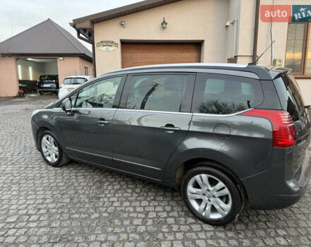 Серый Пежо 5008, объемом двигателя 2 л и пробегом 231 тыс. км за 9500 $, фото 7 на Automoto.ua