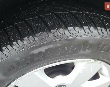 Сірий Пежо 5008, об'ємом двигуна 1.56 л та пробігом 263 тис. км за 10200 $, фото 34 на Automoto.ua