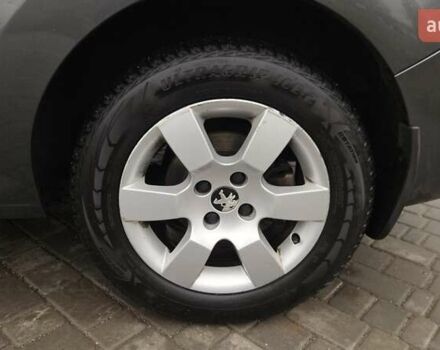 Сірий Пежо 5008, об'ємом двигуна 1.56 л та пробігом 263 тис. км за 10200 $, фото 33 на Automoto.ua