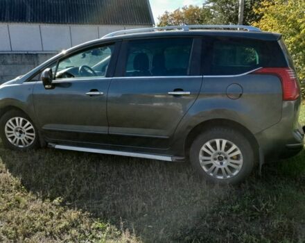 Сірий Пежо 5008, об'ємом двигуна 1.6 л та пробігом 300 тис. км за 9000 $, фото 10 на Automoto.ua