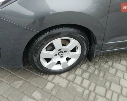 Сірий Пежо 5008, об'ємом двигуна 1.56 л та пробігом 263 тис. км за 10200 $, фото 32 на Automoto.ua