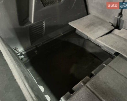 Серый Пежо 5008, объемом двигателя 1.6 л и пробегом 237 тыс. км за 10650 $, фото 30 на Automoto.ua