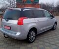 Серый Пежо 5008, объемом двигателя 2 л и пробегом 180 тыс. км за 11200 $, фото 2 на Automoto.ua