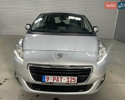 Серый Пежо 5008, объемом двигателя 1.6 л и пробегом 237 тыс. км за 10650 $, фото 7 на Automoto.ua