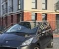 Серый Пежо 5008, объемом двигателя 1.56 л и пробегом 230 тыс. км за 9800 $, фото 10 на Automoto.ua