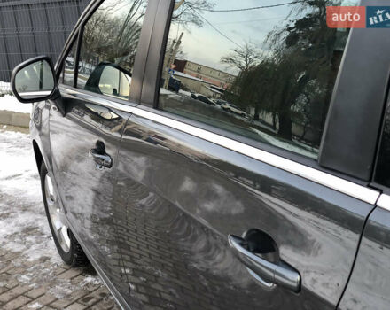 Сірий Пежо 5008, об'ємом двигуна 1.6 л та пробігом 185 тис. км за 10400 $, фото 17 на Automoto.ua