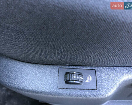 Сірий Пежо 5008, об'ємом двигуна 1.6 л та пробігом 185 тис. км за 10400 $, фото 45 на Automoto.ua