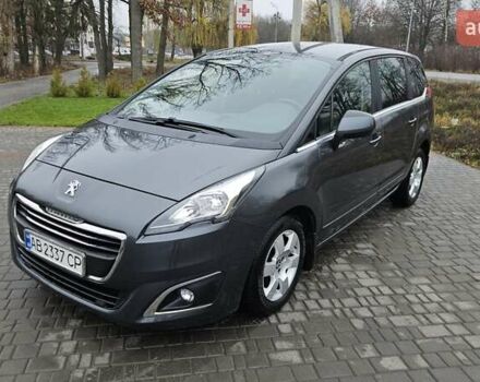 Сірий Пежо 5008, об'ємом двигуна 1.56 л та пробігом 263 тис. км за 10200 $, фото 2 на Automoto.ua