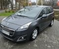 Сірий Пежо 5008, об'ємом двигуна 1.56 л та пробігом 263 тис. км за 10200 $, фото 2 на Automoto.ua