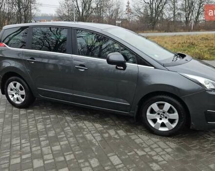 Сірий Пежо 5008, об'ємом двигуна 1.56 л та пробігом 263 тис. км за 10200 $, фото 5 на Automoto.ua