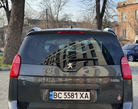 Серый Пежо 5008, объемом двигателя 1.56 л и пробегом 230 тыс. км за 9800 $, фото 3 на Automoto.ua
