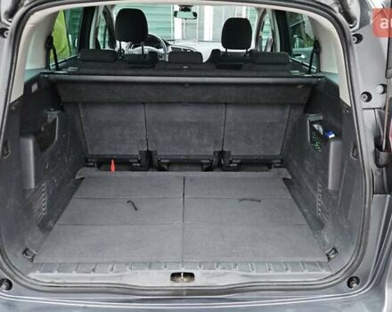 Сірий Пежо 5008, об'ємом двигуна 1.56 л та пробігом 263 тис. км за 10200 $, фото 28 на Automoto.ua