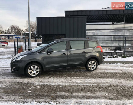 Сірий Пежо 5008, об'ємом двигуна 1.6 л та пробігом 185 тис. км за 10400 $, фото 18 на Automoto.ua